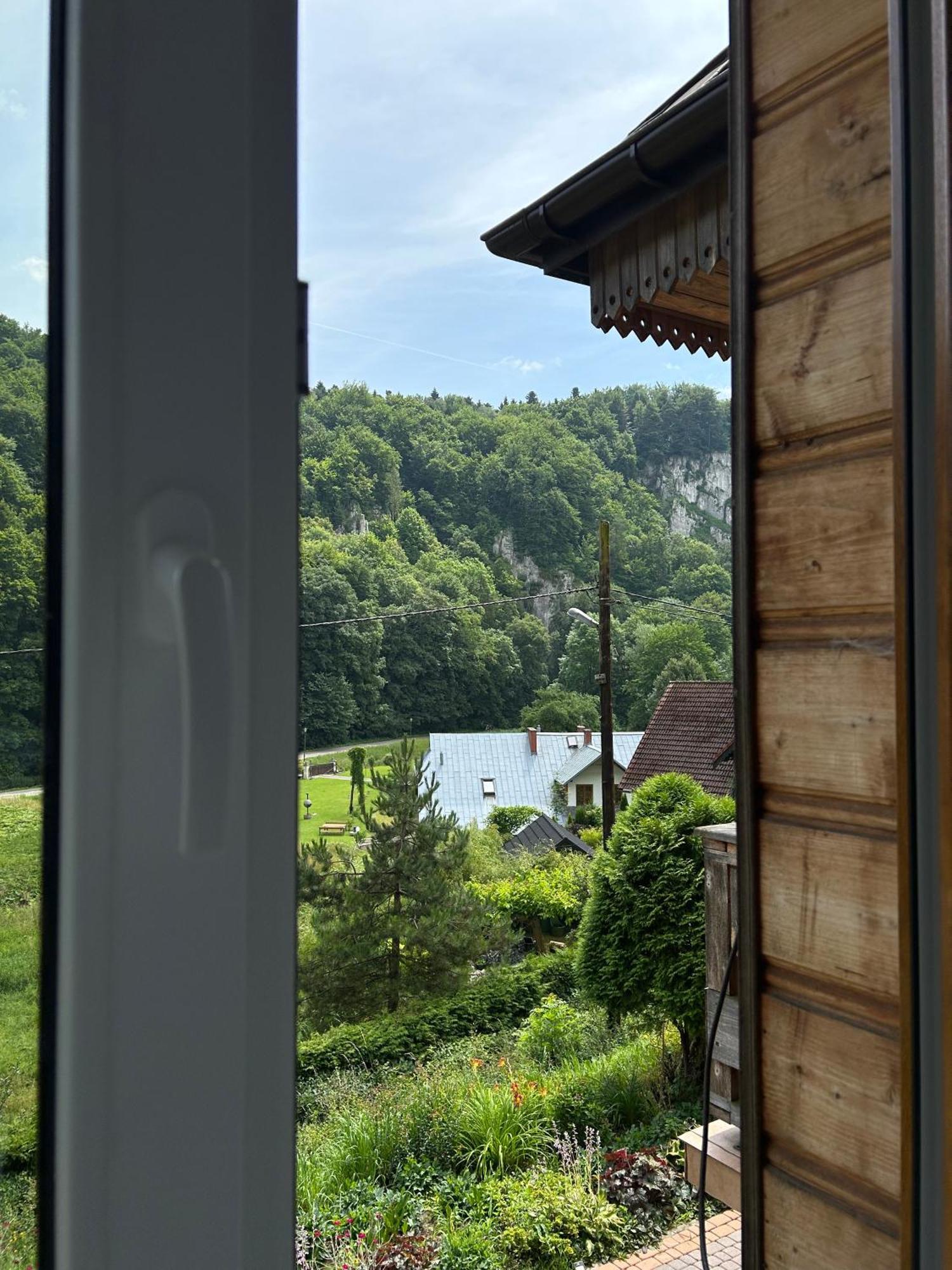 Lesniewscy - Pokoje Goscinne Ojcow Esterno foto